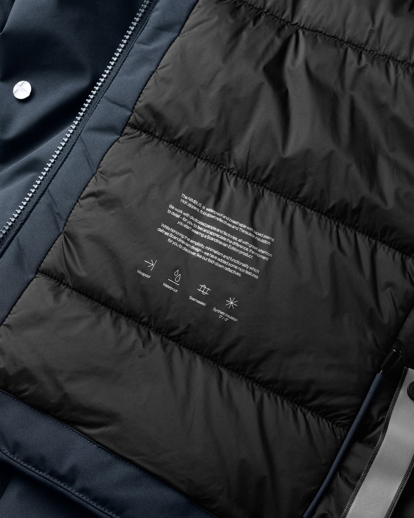 Nimbus — Mitternachtsblau