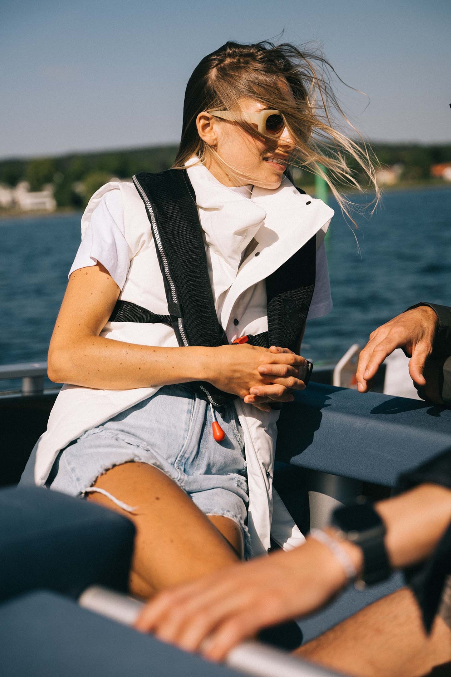 Vesty — Neutrales Weiß