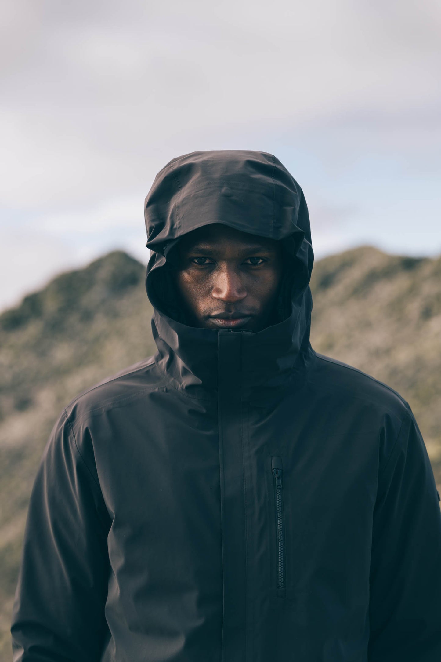 Urban II Apex — Graphite