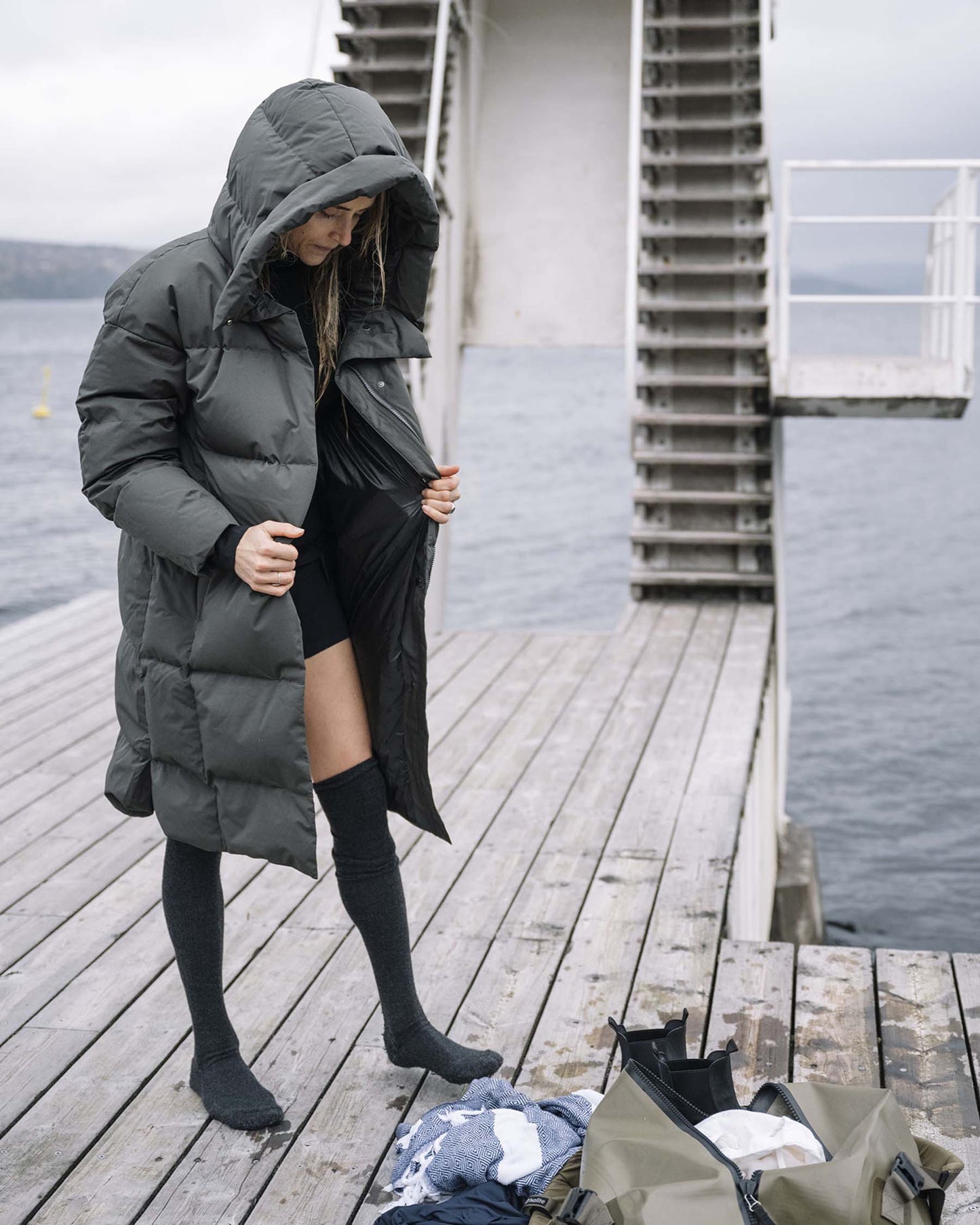 Swell III — Dark Olive