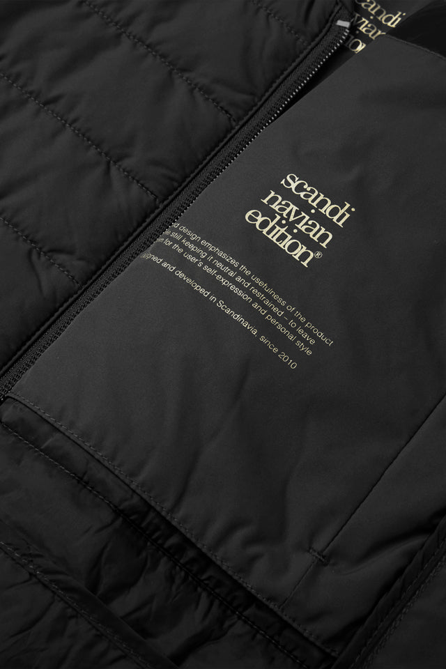 Crux — Black