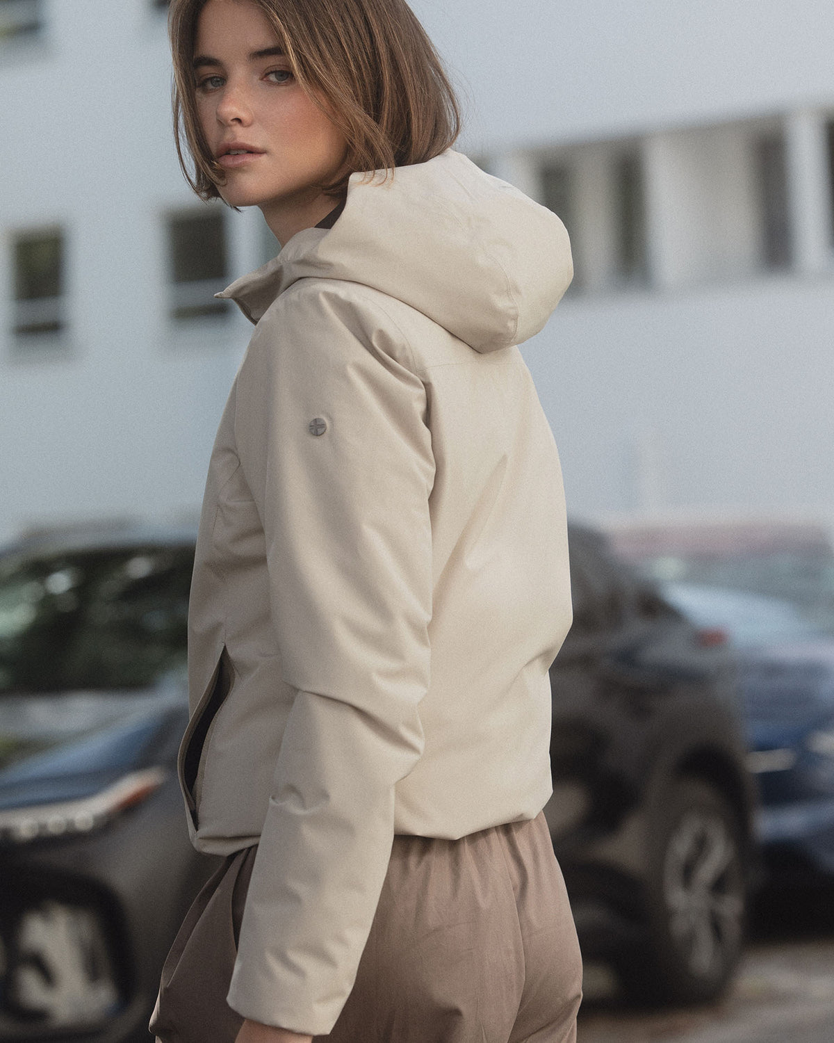 Link — Dunkles Taupe