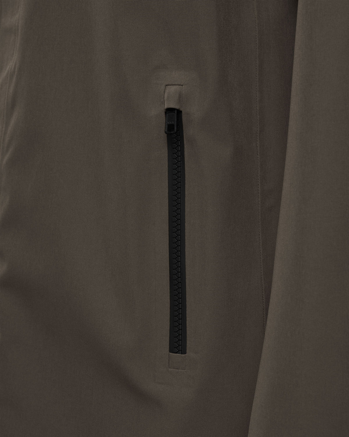 Range III — Brun foncé