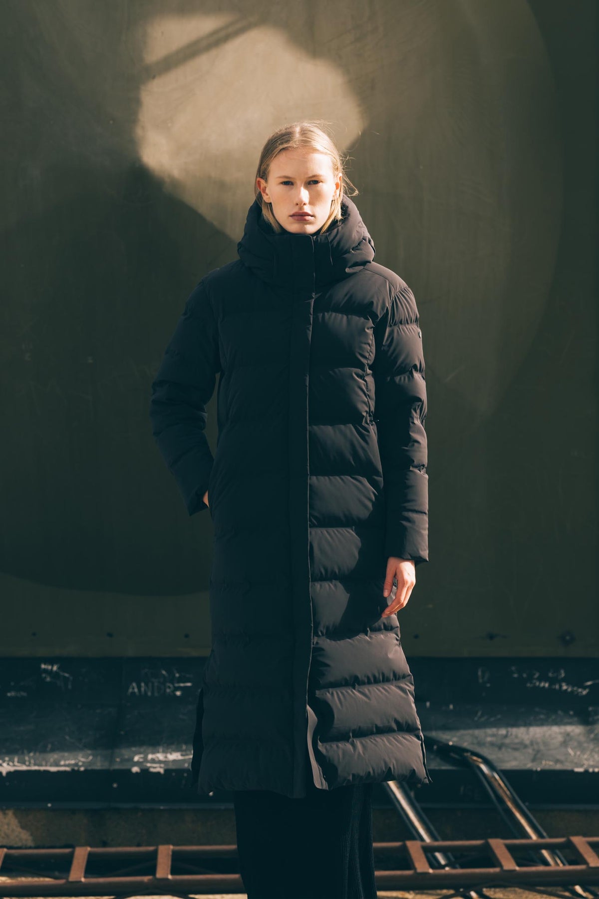 Meridian II Apex — Graphit