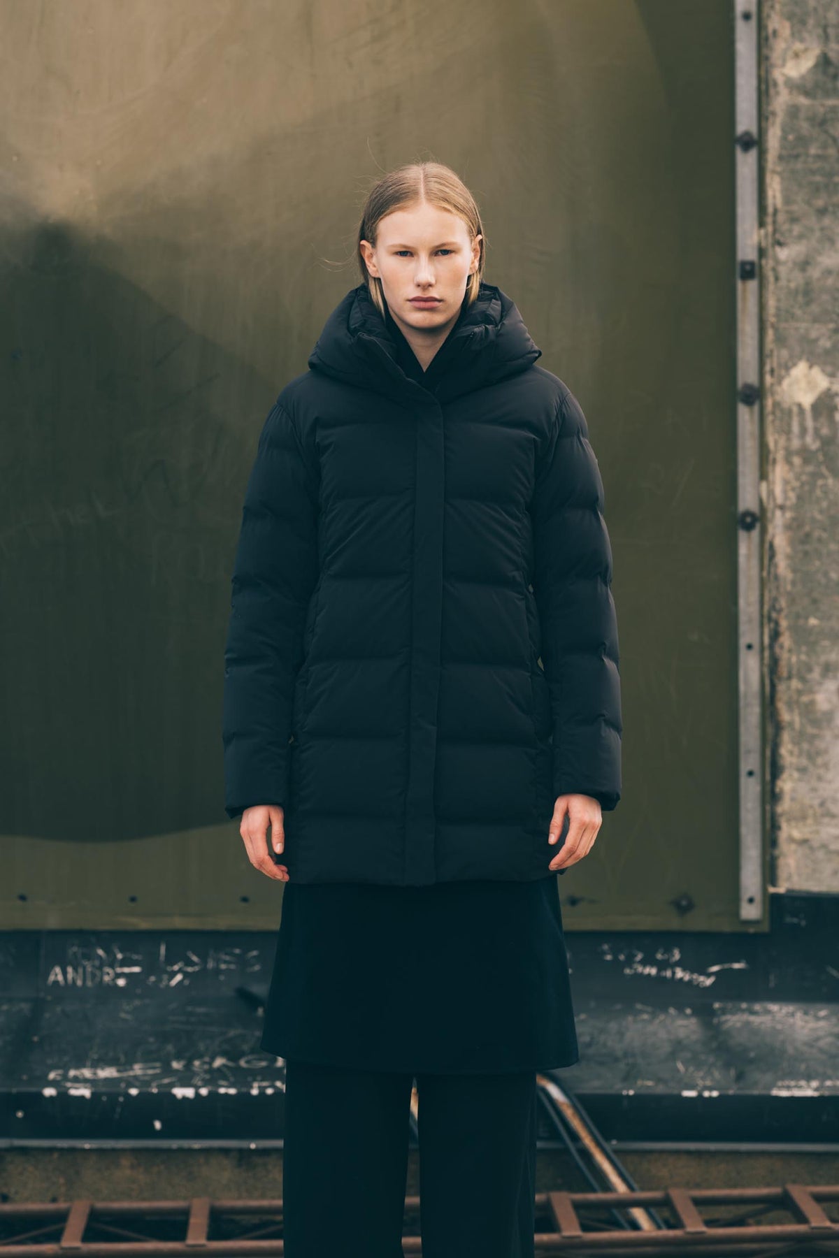 Noon II Apex — Graphit