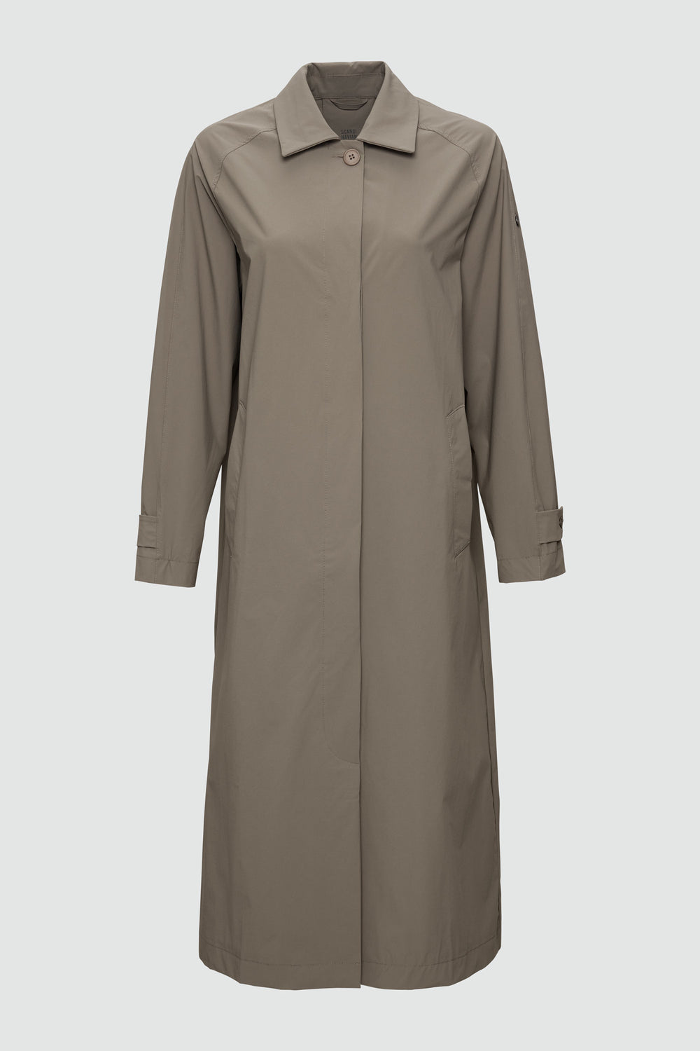 Silhouette de veste avec points de mesure : A poitrine, B taille, C longueur de manche, D longueur dos au milieu