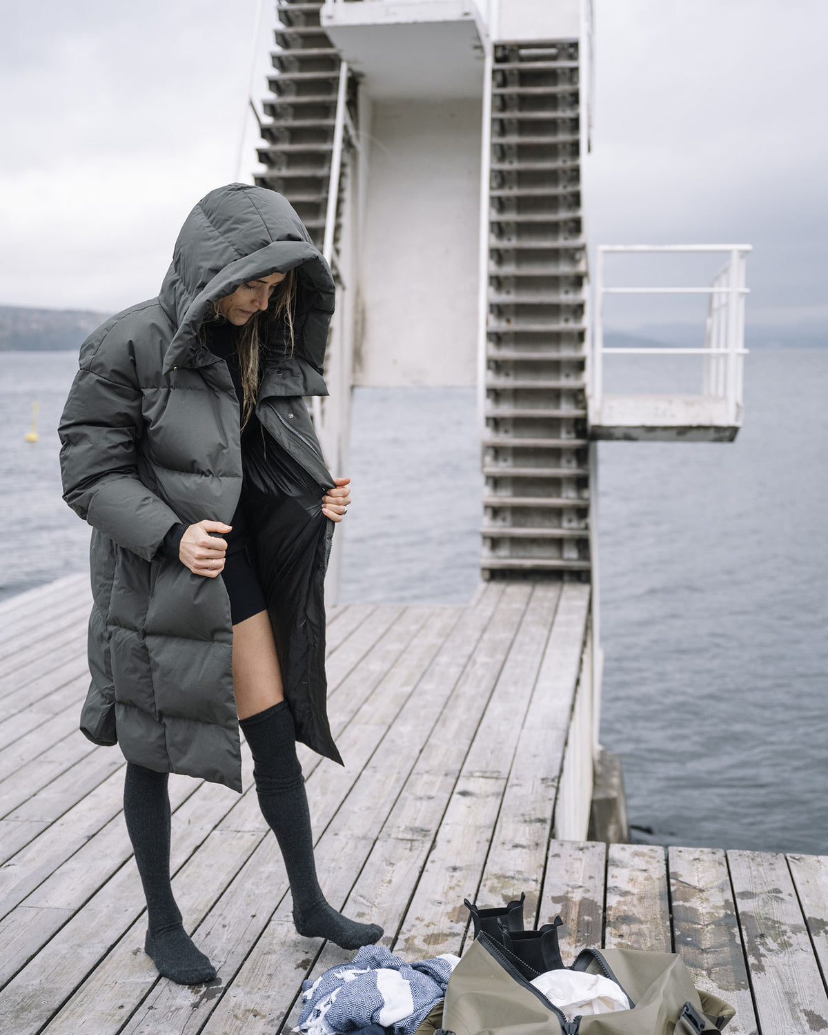 Oversized Modern Silhouette