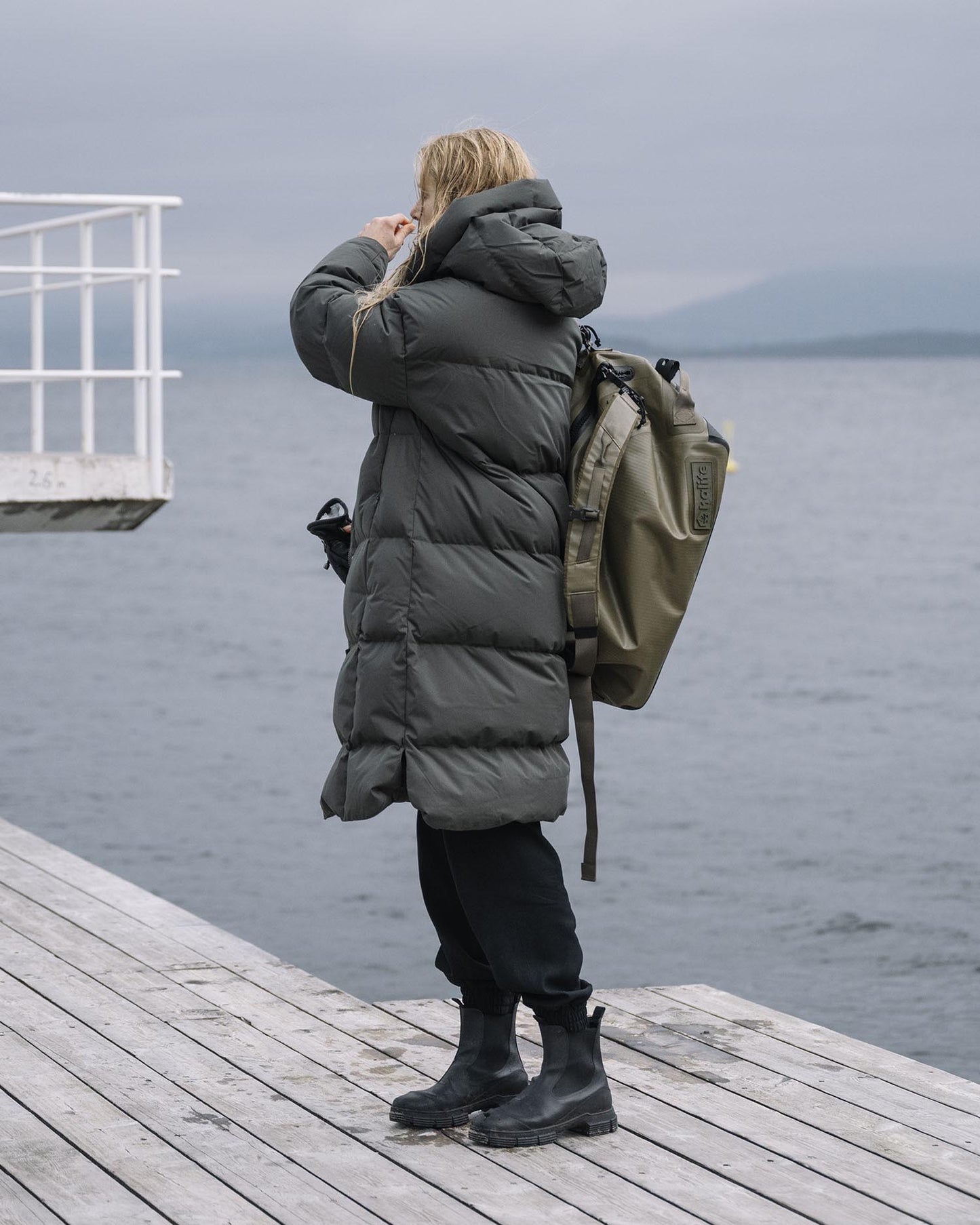 Swell III — Dark Olive